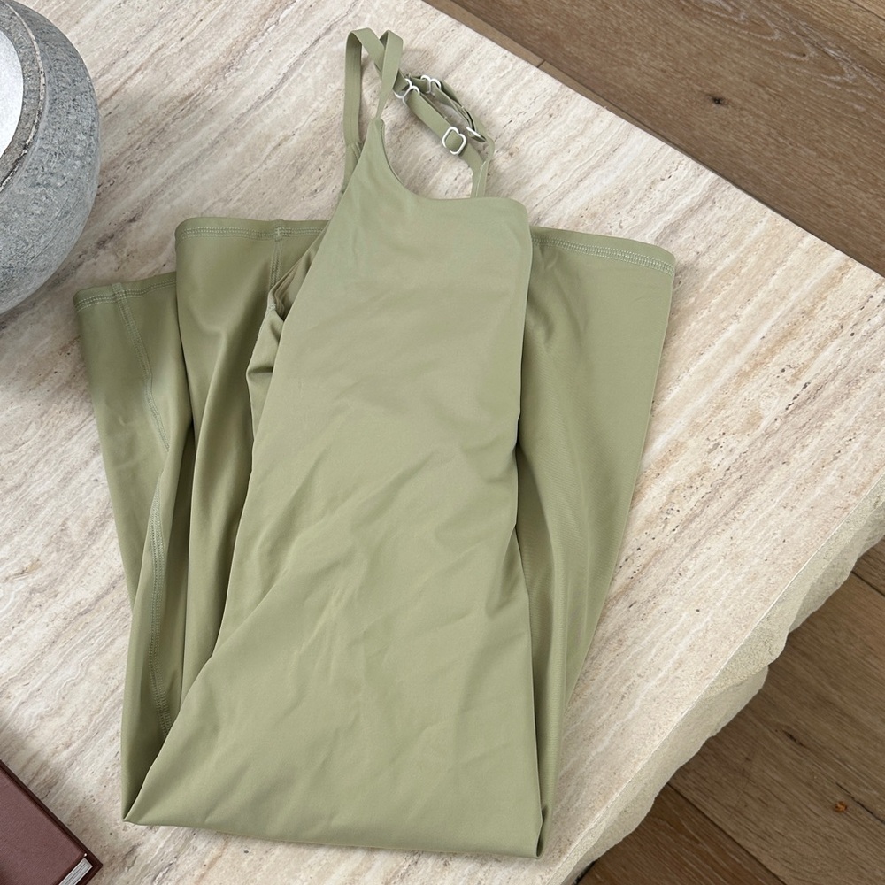 HALARA Olive Green Dress